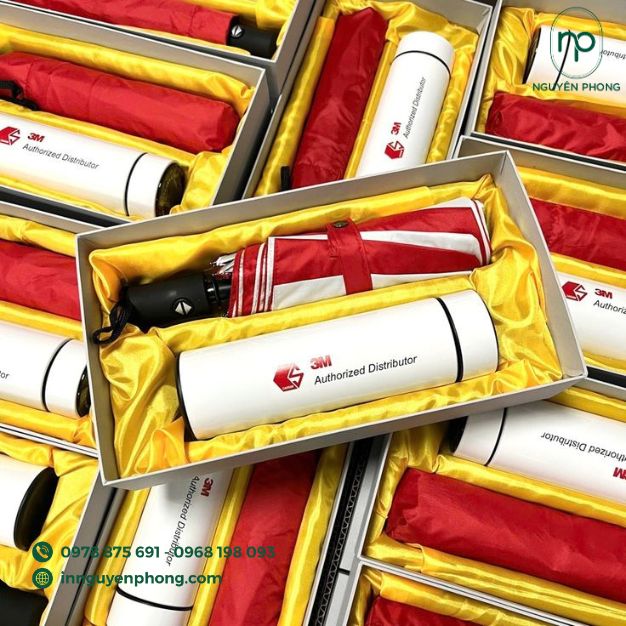 in hộp đựng bình giữ nhiệt kèm ô